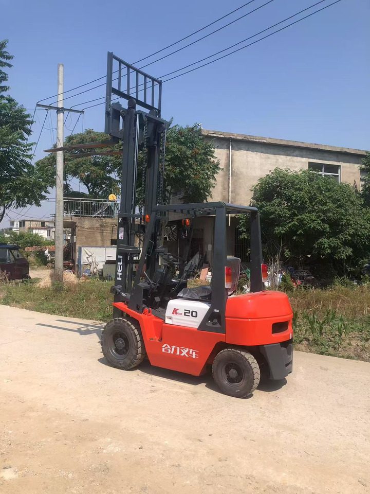 HELI Forklift K20 Click for Discount - Carretilla elevadora diésel: foto 1 HELI Forklift K20 Click for Discount - Carretilla elevadora diésel: foto 1