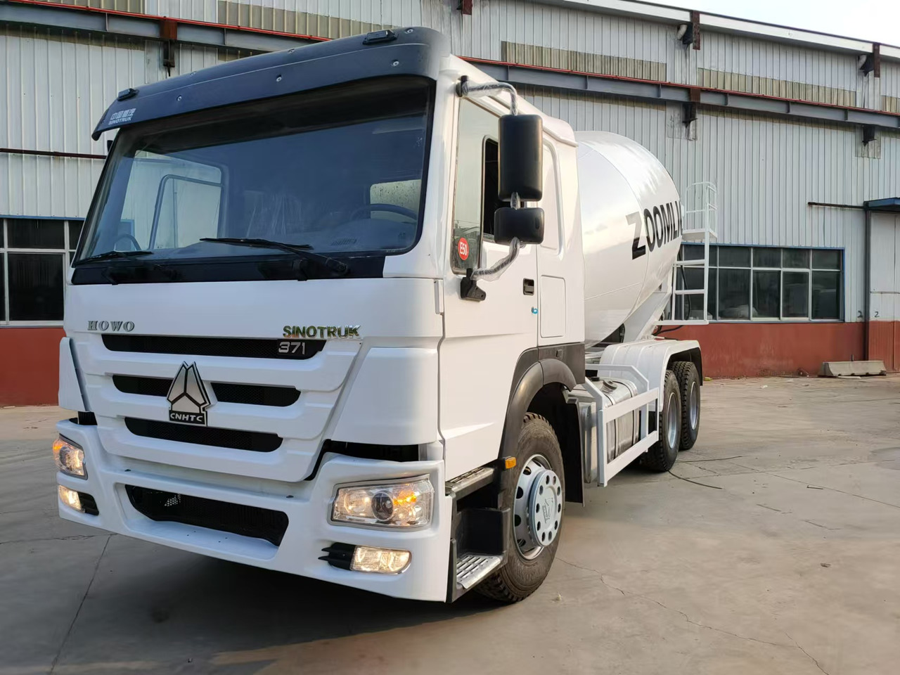HOWO 371HP Concrete Mixer Truck Click for Discount - Camión hormigonera: foto 1 HOWO 371HP Concrete Mixer Truck Click for Discount - Camión hormigonera: foto 1