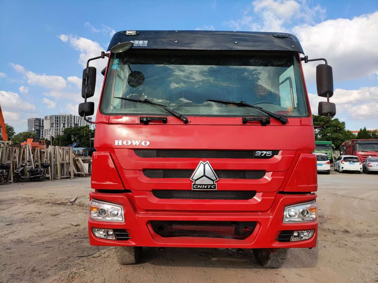 HOWO 375 Dump Truck 8*4 Click Here for Discount - Camión volquete: foto 4 HOWO 375 Dump Truck 8*4 Click Here for Discount - Camión volquete: foto 4