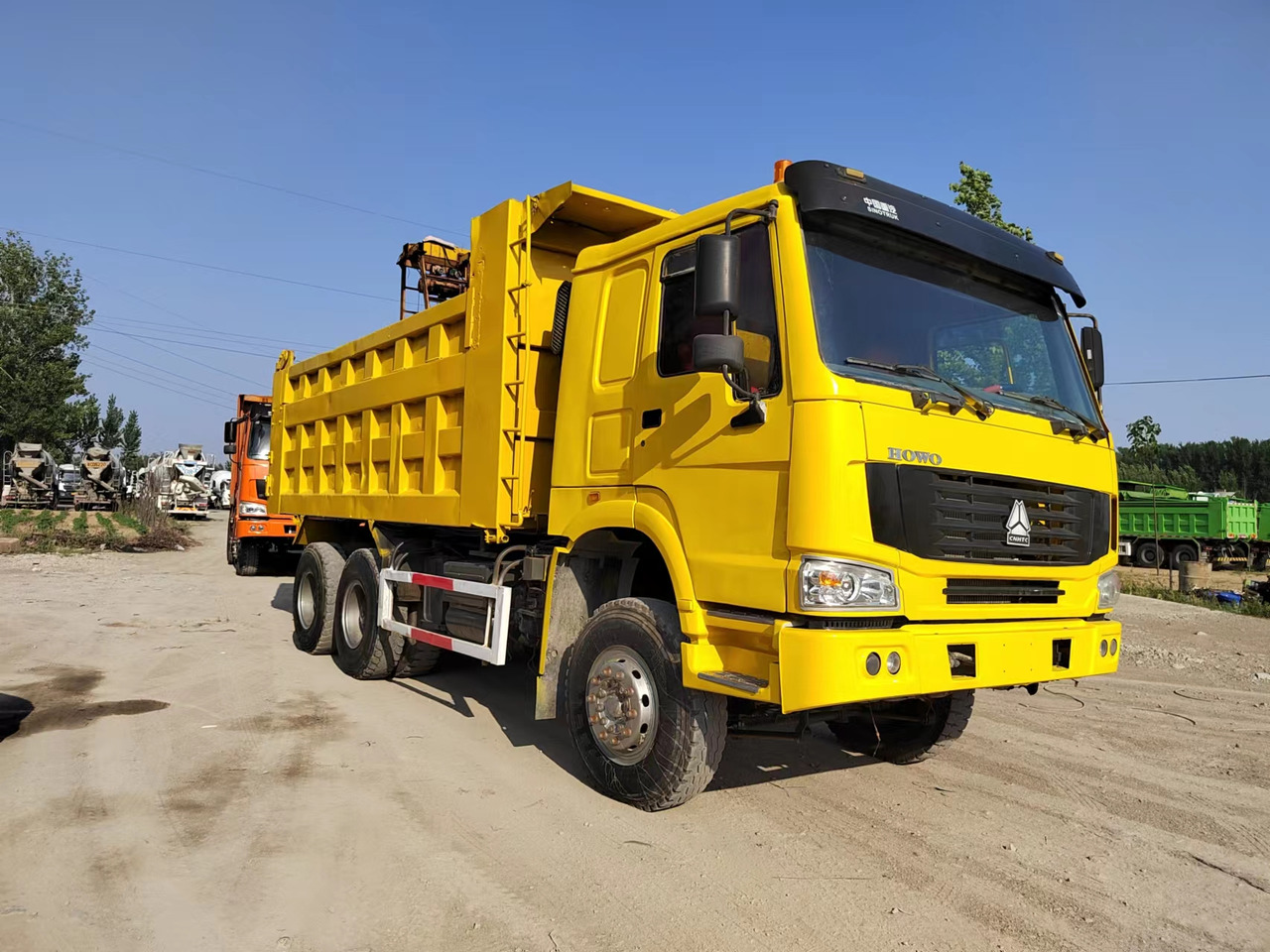 HOWO Dump truck 371 6/4 Click Here for Discount - Camión volquete: foto 4 HOWO Dump truck 371 6/4 Click Here for Discount - Camión volquete: foto 4