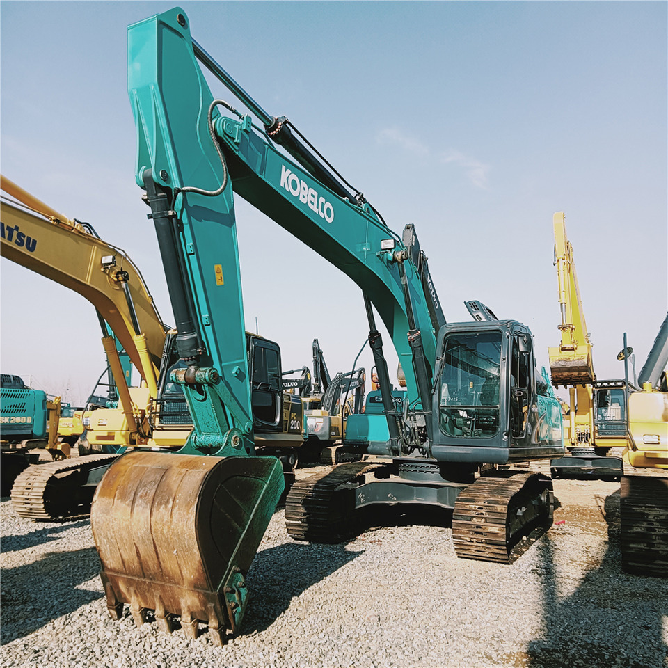 KOBELCO SK200D - Excavadora de cadenas: foto 4 KOBELCO SK200D - Excavadora de cadenas: foto 4