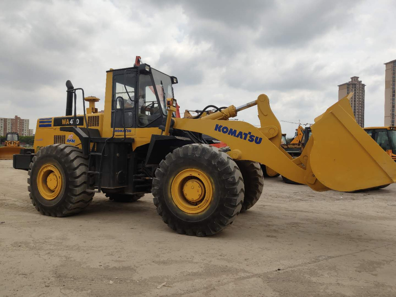 KOMATSU WA470-3 Wheel Loader Click for Discount - Cargadora de ruedas: foto 3 KOMATSU WA470-3 Wheel Loader Click for Discount - Cargadora de ruedas: foto 3
