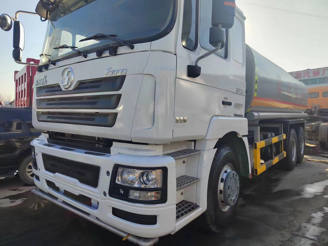 SHACMAN F3000 Water Tanker Click Here For DISCOUNT - Camión cisterna: foto 2 SHACMAN F3000 Water Tanker Click Here For DISCOUNT - Camión cisterna: foto 2