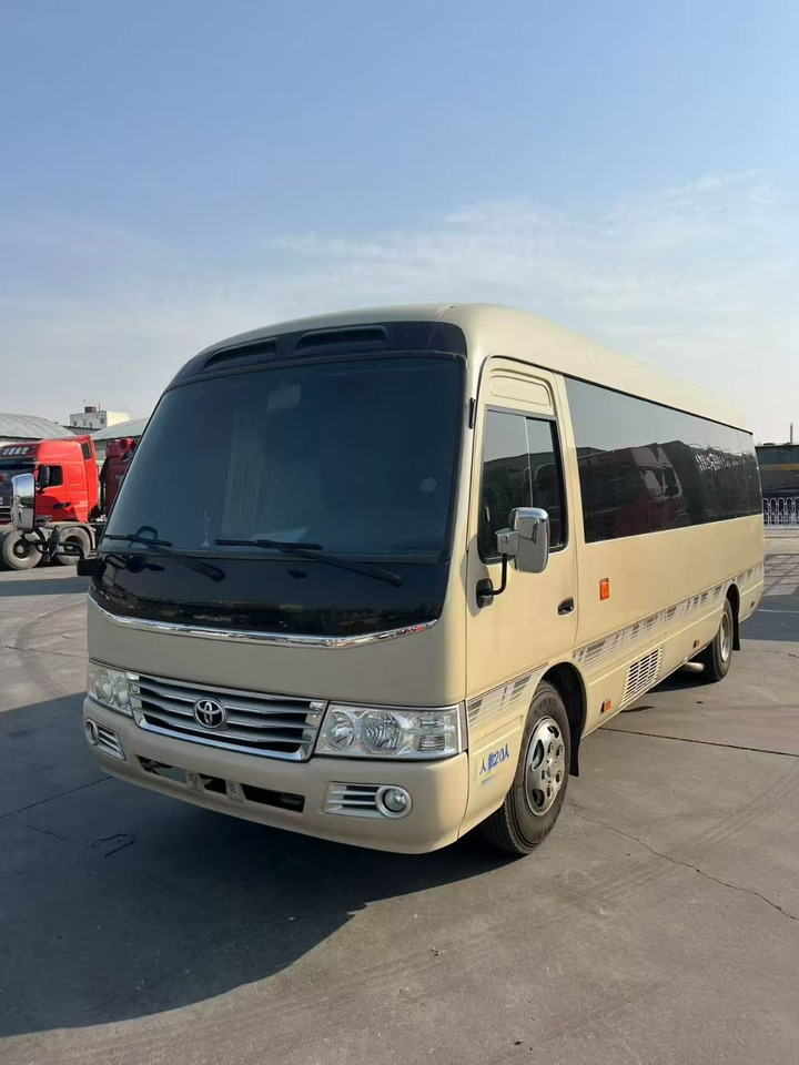 TOYOTA Mini Bus 20 Seats - Autocar: foto 1 TOYOTA Mini Bus 20 Seats - Autocar: foto 1