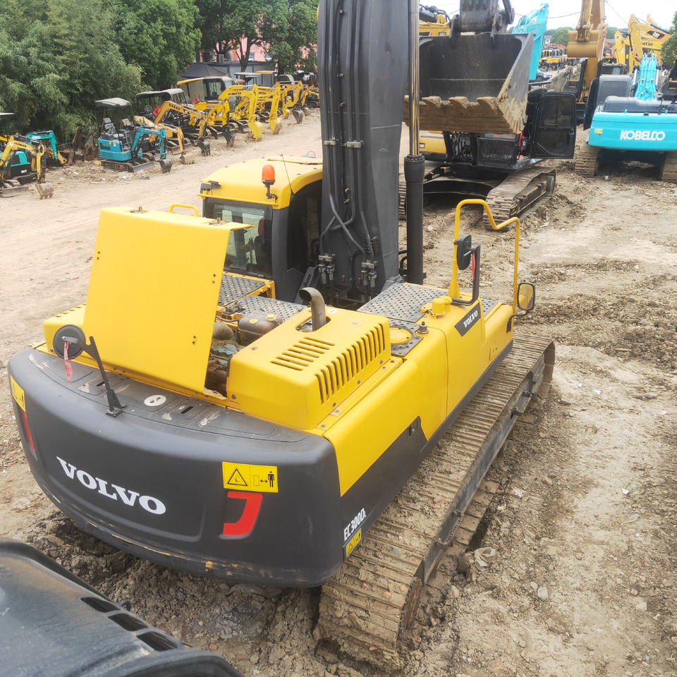 VOLVO EC300D - Excavadora de cadenas: foto 2 VOLVO EC300D - Excavadora de cadenas: foto 2