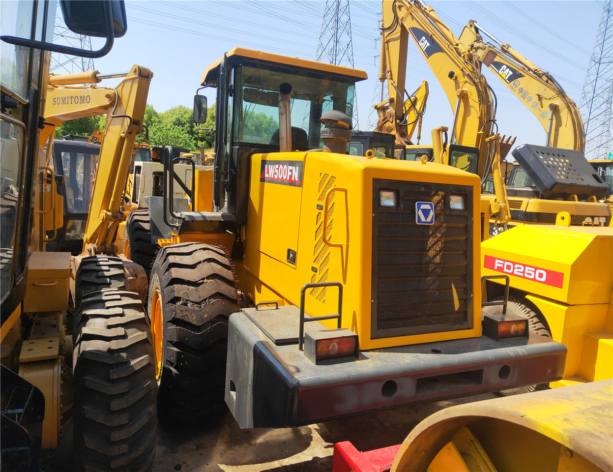 XCMG Wheel Loader LW500FN Click for Discount - Cargadora de ruedas: foto 1 XCMG Wheel Loader LW500FN Click for Discount - Cargadora de ruedas: foto 1