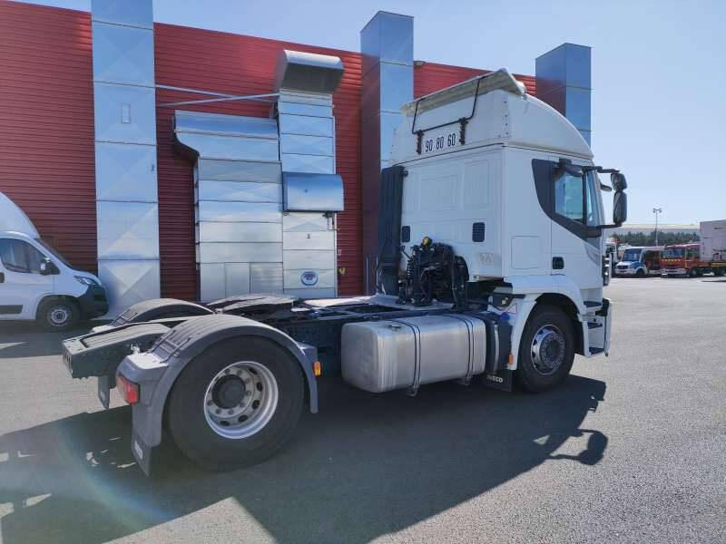 Tracteur 19 TONNES 360 CV 1 COUCHETTE - Cabeza tractora: foto 5 Tracteur 19 TONNES 360 CV 1 COUCHETTE - Cabeza tractora: foto 5