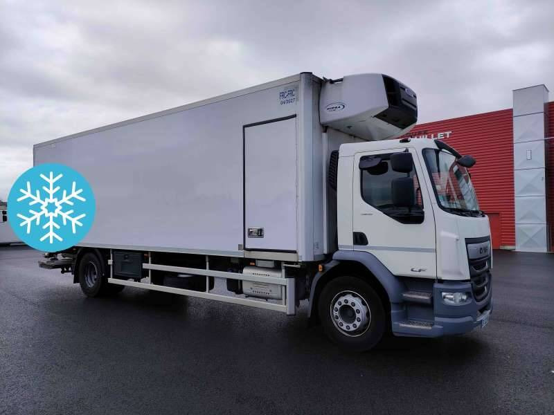 Camion Porteur FRIGO 19 TONNES 320 CV HAYON CAISSE LAMBERET BI TEMP GROUPE CARRIER SUPRA 1150 - - Camión frigorífico: foto 1 Camion Porteur FRIGO 19 TONNES 320 CV HAYON CAISSE LAMBERET BI TEMP GROUPE CARRIER SUPRA 1150 - - Camión frigorífico: foto 1