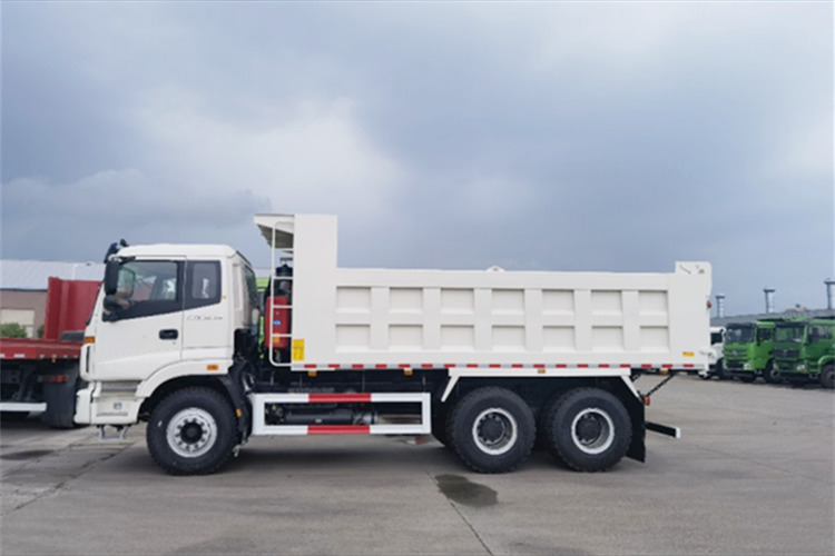 FOTON Foton 6x4 10 Wheeler Tipper truck for Sale in Malawi - Cabeza tractora: foto 3 FOTON Foton 6x4 10 Wheeler Tipper truck for Sale in Malawi - Cabeza tractora: foto 3