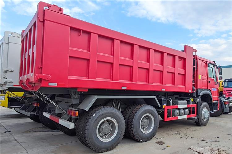 SINOTRUK Used Howo 340 Tipper Truck 6x4 for Sale Price In Senegal - Camión volquete: foto 2 SINOTRUK Used Howo 340 Tipper Truck 6x4 for Sale Price In Senegal - Camión volquete: foto 2