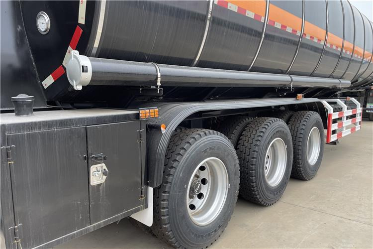 TITAN 3 Axle 38000 Litres Oil Tanker Trailer Price for Sale In Ghana - Semirremolque cisterna: foto 3 TITAN 3 Axle 38000 Litres Oil Tanker Trailer Price for Sale In Ghana - Semirremolque cisterna: foto 3