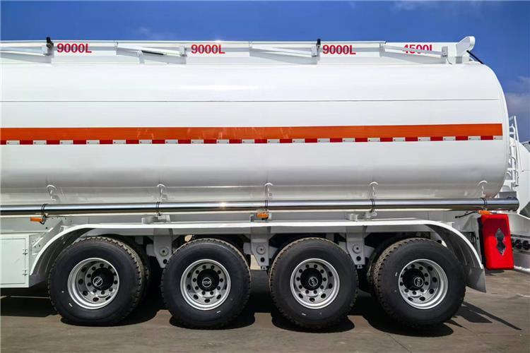 TITAN 4 Axle 50000 Liters Monoblock Tanker Trailer for Sale In Congo - Semirremolque cisterna: foto 3 TITAN 4 Axle 50000 Liters Monoblock Tanker Trailer for Sale In Congo - Semirremolque cisterna: foto 3