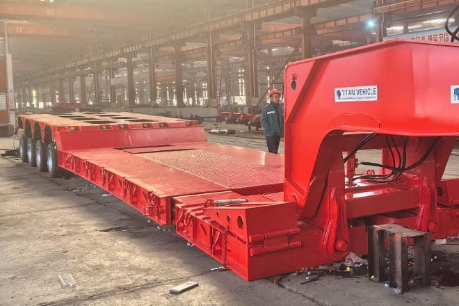 TITAN 4 Axle Extendable Lowboy Trailer for Sale in Nigeria - Semirremolque góndola rebajadas: foto 3 TITAN 4 Axle Extendable Lowboy Trailer for Sale in Nigeria - Semirremolque góndola rebajadas: foto 3