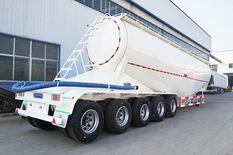 TITAN Bulk Cement Truck Trailer for Sale in Mali - Semirremolque cisterna: foto 1 TITAN Bulk Cement Truck Trailer for Sale in Mali - Semirremolque cisterna: foto 1