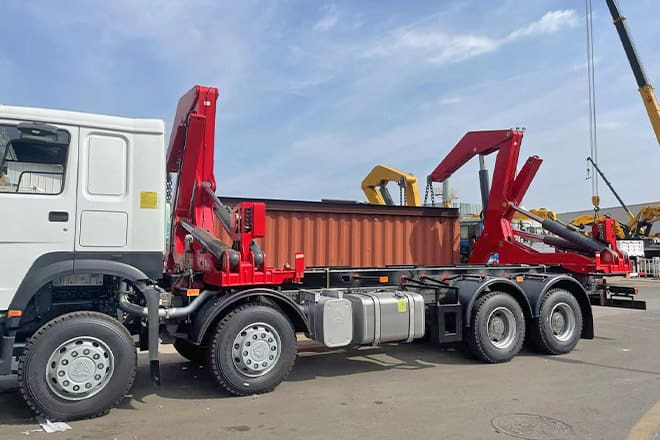 XCMG 20 Ft Side Lifter Truck for Sale in Papua New Guinea - Camión portacontenedore/ Intercambiable: foto 1 XCMG 20 Ft Side Lifter Truck for Sale in Papua New Guinea - Camión portacontenedore/ Intercambiable: foto 1