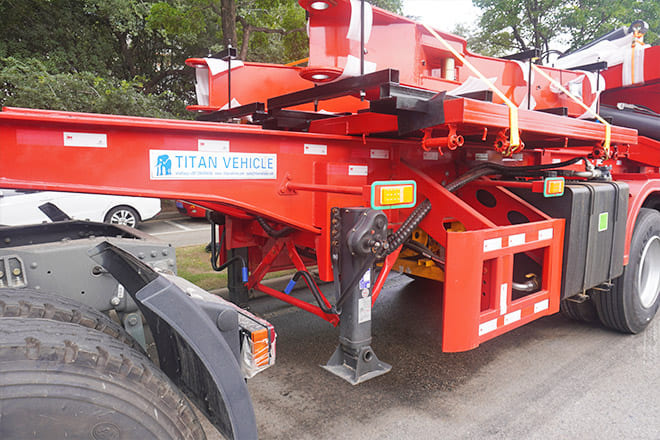 XCMG XCMG Side Loader Container Transport for Sale in Papua New Guinea - Semirremolque portacontenedore/ Intercambiable: foto 2 XCMG XCMG Side Loader Container Transport for Sale in Papua New Guinea - Semirremolque portacontenedore/ Intercambiable: foto 2