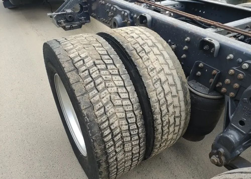 Camión chasis Renault Premium 26.380 Dxi  6x2 rama do zabudowy: foto 8 Camión chasis Renault Premium 26.380 Dxi  6x2 rama do zabudowy: foto 8