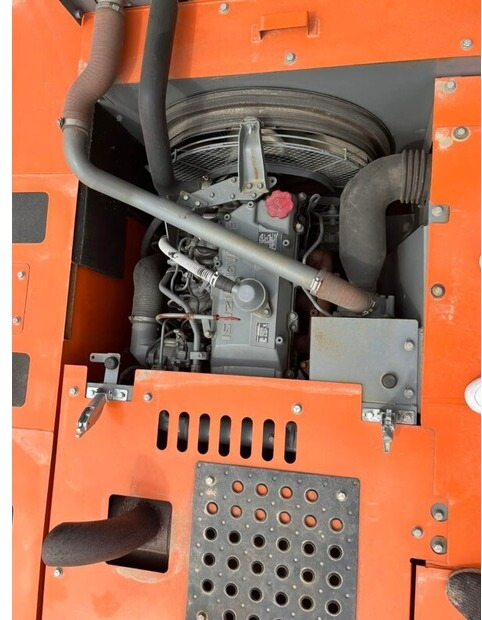 2021 Hitachi ZX240-3 - Excavadora de cadenas: foto 5 2021 Hitachi ZX240-3 - Excavadora de cadenas: foto 5