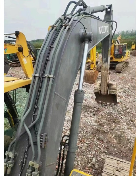 Excavadora de cadenas 2024 Volvo EC220: foto 9 Excavadora de cadenas 2024 Volvo EC220: foto 9