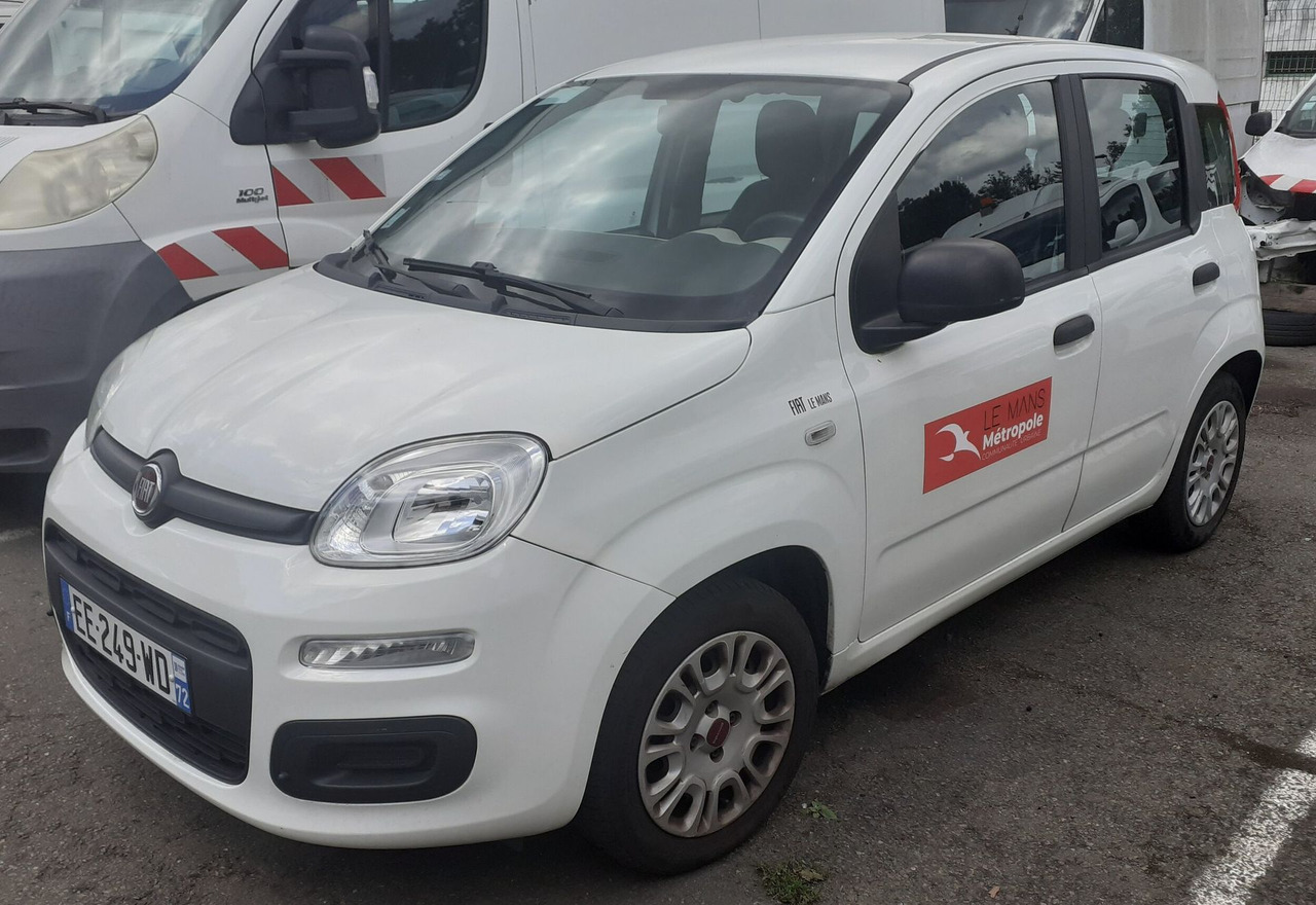 EE-249-72 - FIAT Panda Easy 1.2 - Coche: foto 2 EE-249-72 - FIAT Panda Easy 1.2 - Coche: foto 2