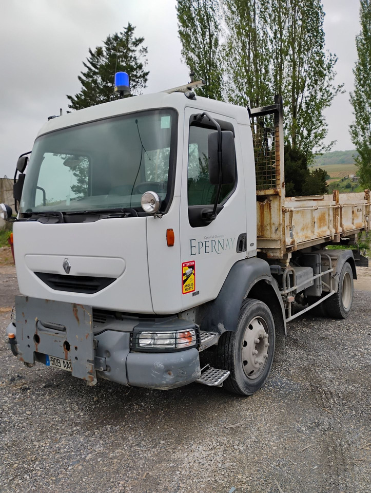 Renault Midlum 909AAD51- Disponible à compter du 19 /11/2025. Camion benne 13T-Moteur remplacé en 2021 ( environ 120 000km). Usure importante de la benne, oxydation de fer globale apparente - Norme Eu - Camión volquete: foto 1 Renault Midlum 909AAD51- Disponible à compter du 19 /11/2025. Camion benne 13T-Moteur remplacé en 2021 ( environ 120 000km). Usure importante de la benne, oxydation de fer globale apparente - Norme Eu - Camión volquete: foto 1