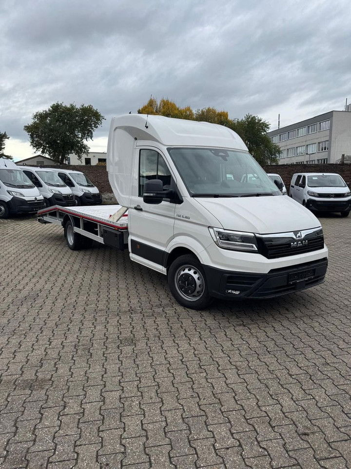 MAN 6.160 Automatic Schlafkab Sofort VerfÜGbar- - Camión portavehículos: foto 4 MAN 6.160 Automatic Schlafkab Sofort VerfÜGbar- - Camión portavehículos: foto 4