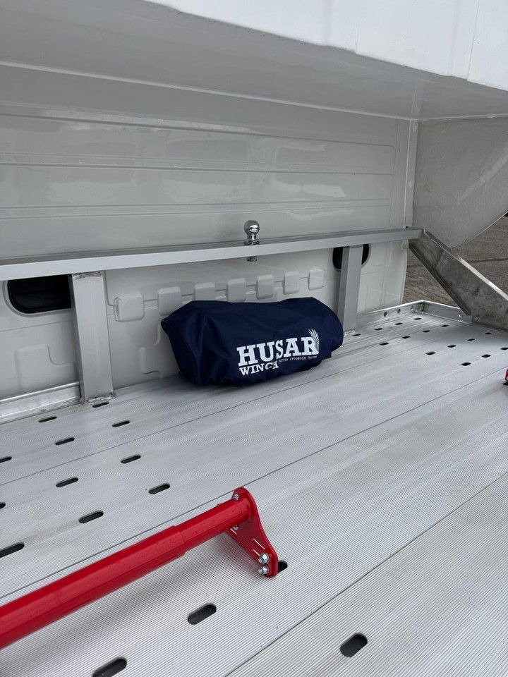 Camión portavehículos nuevo MAN 6.160 Automatic Schlafkab Sofort VerfÜGbar-: foto 9 Camión portavehículos nuevo MAN 6.160 Automatic Schlafkab Sofort VerfÜGbar-: foto 9