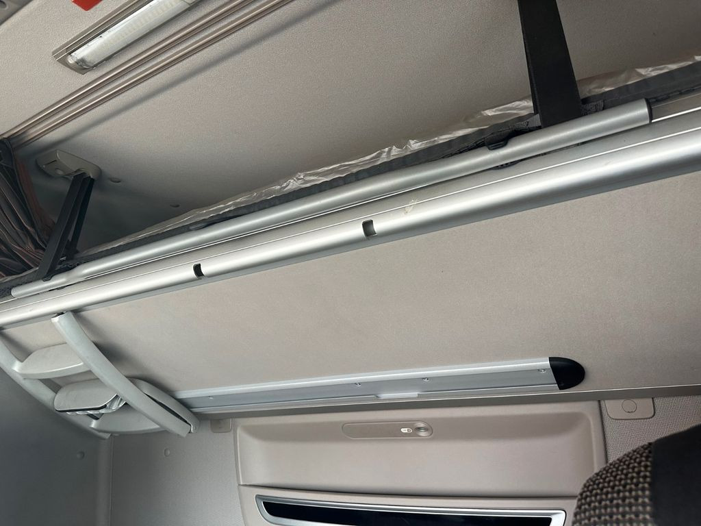 Leasing de DAF XF 460 SpaceCab Retarder TÜV neu DAF XF 460 SpaceCab Retarder DAF XF 460 SpaceCab Retarder TÜV neu DAF XF 460 SpaceCab Retarder: foto 9 Leasing de DAF XF 460 SpaceCab Retarder TÜV neu DAF XF 460 SpaceCab Retarder DAF XF 460 SpaceCab Retarder TÜV neu DAF XF 460 SpaceCab Retarder: foto 9