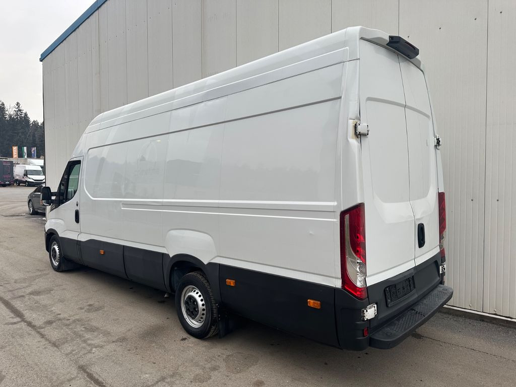 Iveco Daily 35S14 HiMatic L4H3 Maxi Iveco Daily 35S14 HiMatic L4H3 Maxi - Furgón: foto 3 Iveco Daily 35S14 HiMatic L4H3 Maxi Iveco Daily 35S14 HiMatic L4H3 Maxi - Furgón: foto 3
