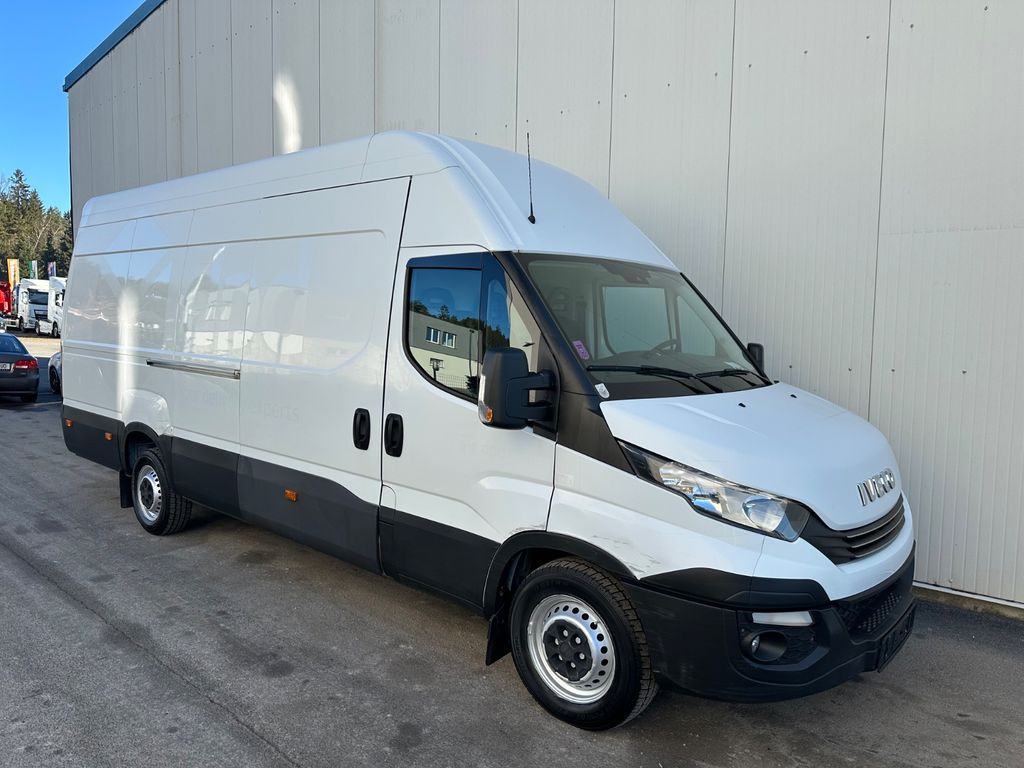 Iveco Daily 35S14 MAXI L4H3 HiMatic - Furgón: foto 2 Iveco Daily 35S14 MAXI L4H3 HiMatic - Furgón: foto 2