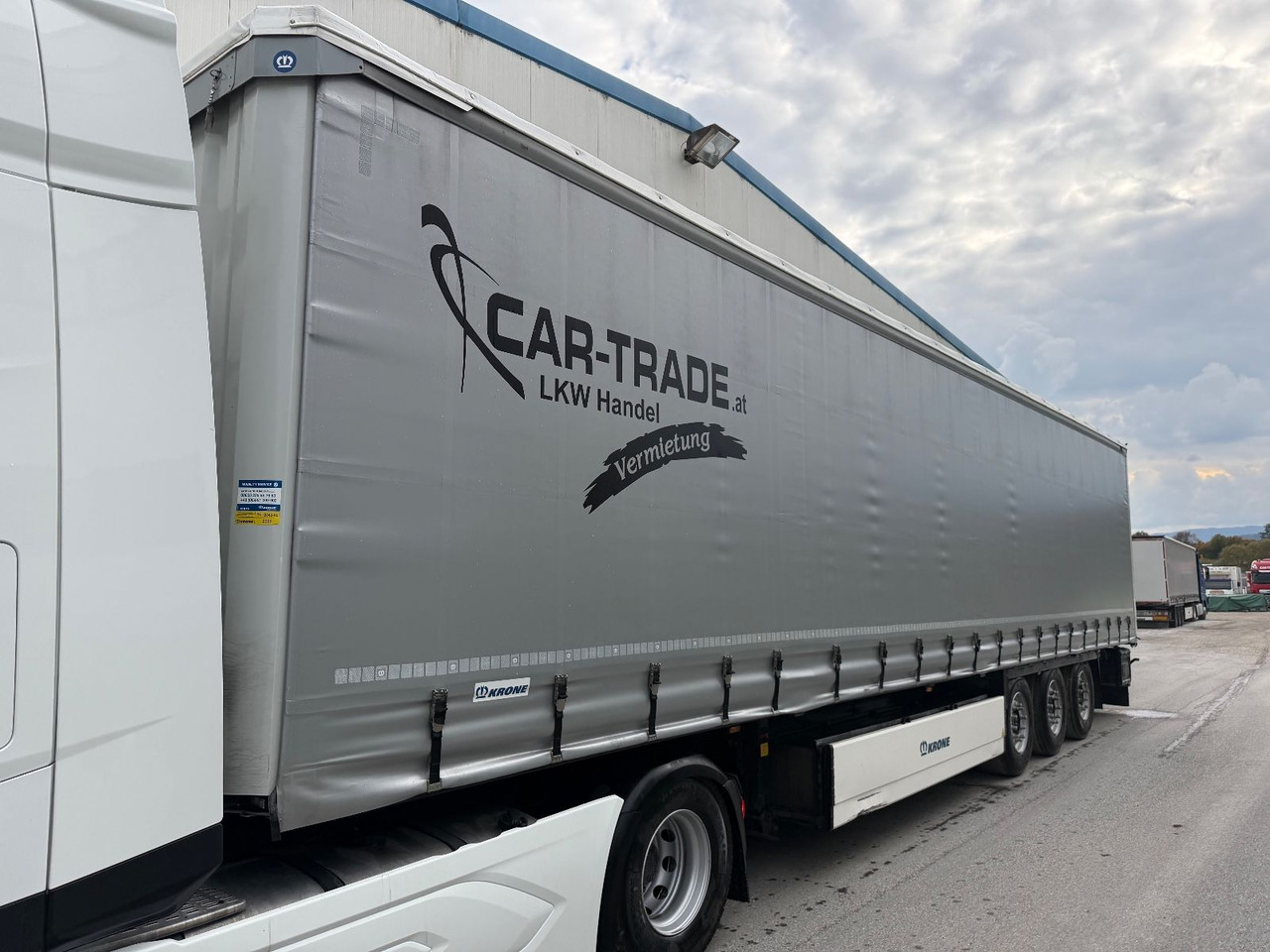 Krone SDP27 Lift/Pal-Kast/Alulatten - Semirremolque lona: foto 1 Krone SDP27 Lift/Pal-Kast/Alulatten - Semirremolque lona: foto 1