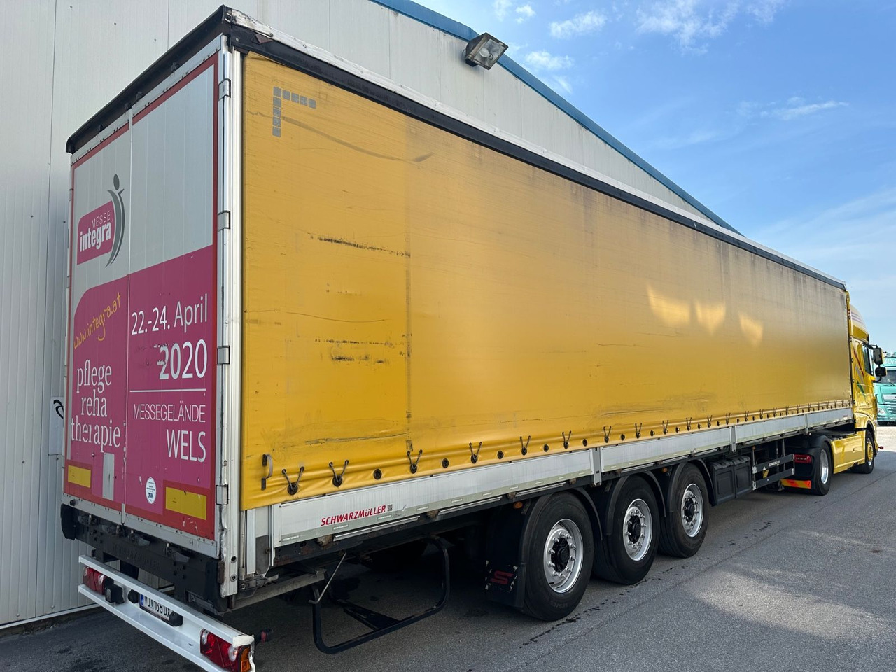 Schwarzmüller S Bordwand Lift XL_Code Standard - Semirremolque lona: foto 3 Schwarzmüller S Bordwand Lift XL_Code Standard - Semirremolque lona: foto 3
