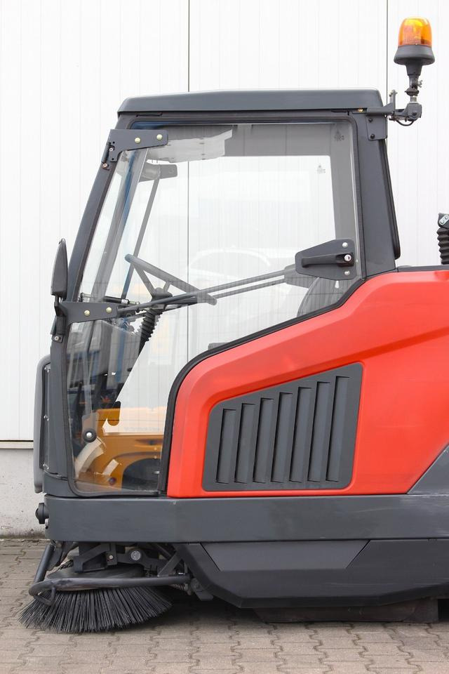 Hako Sweepmaster D1500RH Diesel UVV✅ - Barredora industrial: foto 5 Hako Sweepmaster D1500RH Diesel UVV✅ - Barredora industrial: foto 5