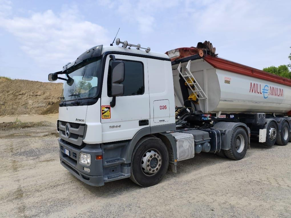 MERCEDES-BENZ ACTROS - Cabeza tractora: foto 4 MERCEDES-BENZ ACTROS - Cabeza tractora: foto 4