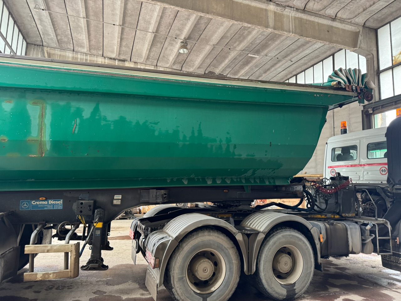 MINERVA Semirimorchio Ribaltabile Mezzo d'Opera - Semirremolque volquete: foto 3 MINERVA Semirimorchio Ribaltabile Mezzo d'Opera - Semirremolque volquete: foto 3