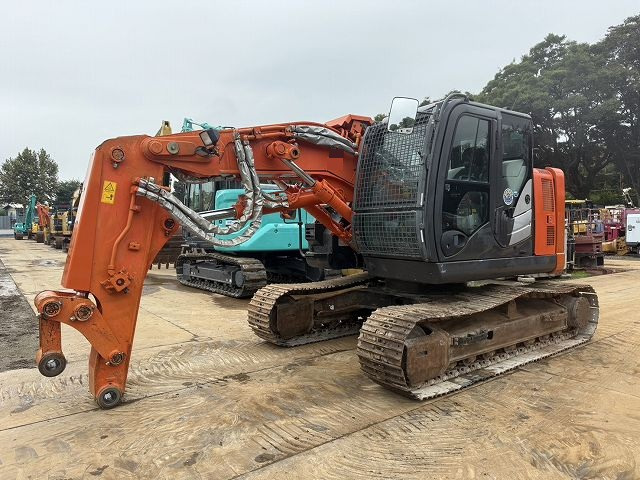 HITACHI ZX135USK-5B - Excavadora de cadenas: foto 1 HITACHI ZX135USK-5B - Excavadora de cadenas: foto 1