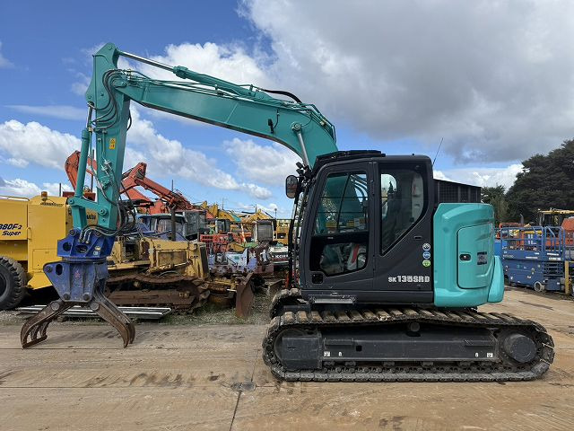 KOBELCO SK135SRD-7 - Excavadora de cadenas: foto 2 KOBELCO SK135SRD-7 - Excavadora de cadenas: foto 2