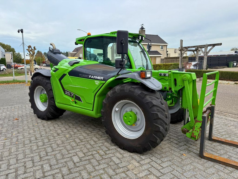 Merlo TF35.7-140 Telehandler - Cargadora de ruedas telescópica: foto 4 Merlo TF35.7-140 Telehandler - Cargadora de ruedas telescópica: foto 4