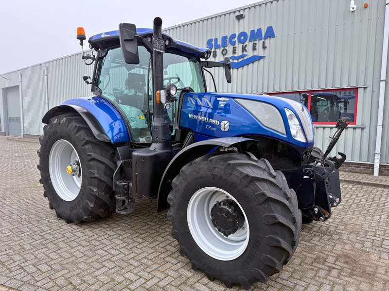 New Holland T7.270AC Stage V - Tractor: foto 4 New Holland T7.270AC Stage V - Tractor: foto 4