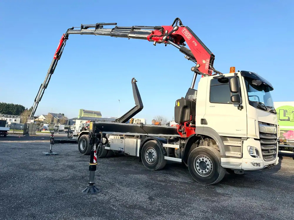 DAF CF 480 FAD *71 TM CRANE*175 working hours*Fly-Jib*Hook lift TAM - Camión multibasculante, Camión grúa: foto 2 DAF CF 480 FAD *71 TM CRANE*175 working hours*Fly-Jib*Hook lift TAM - Camión multibasculante, Camión grúa: foto 2