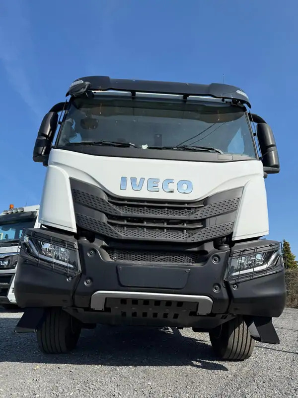 Iveco AD300T48 HYVALIFT 20 TONS*pare-choc hydraulique - Camión multibasculante: foto 5 Iveco AD300T48 HYVALIFT 20 TONS*pare-choc hydraulique - Camión multibasculante: foto 5