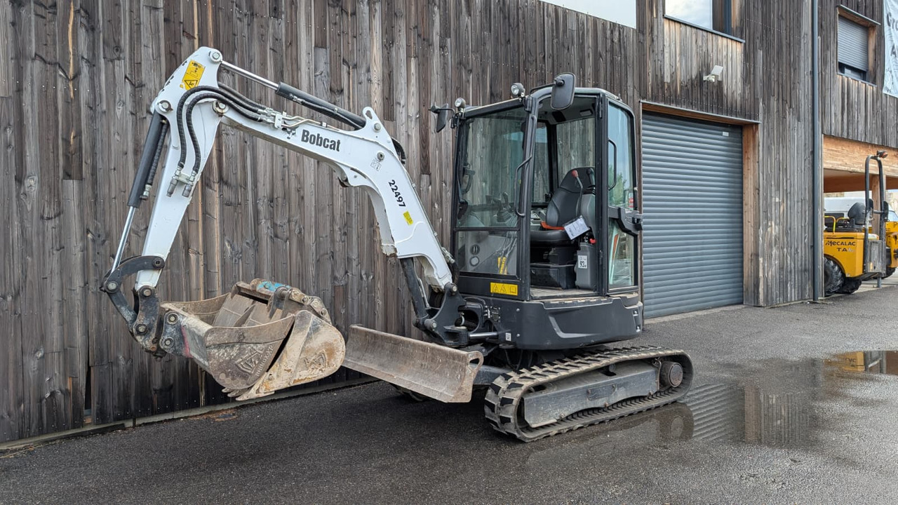 BOBCAT E 26 - Miniexcavadora: foto 2 BOBCAT E 26 - Miniexcavadora: foto 2