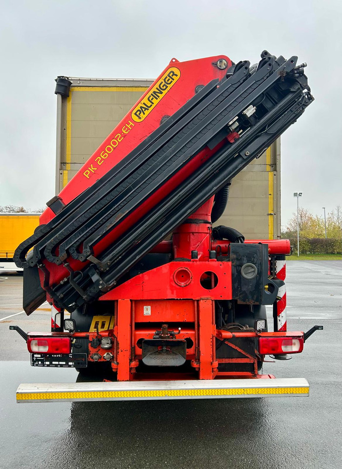 DAF DAF XF 460 FAN + PALFINGER + 16mtr + Lenkachse + EURO 6 - Camión lona, Camión grúa: foto 4 DAF DAF XF 460 FAN + PALFINGER + 16mtr + Lenkachse + EURO 6 - Camión lona, Camión grúa: foto 4