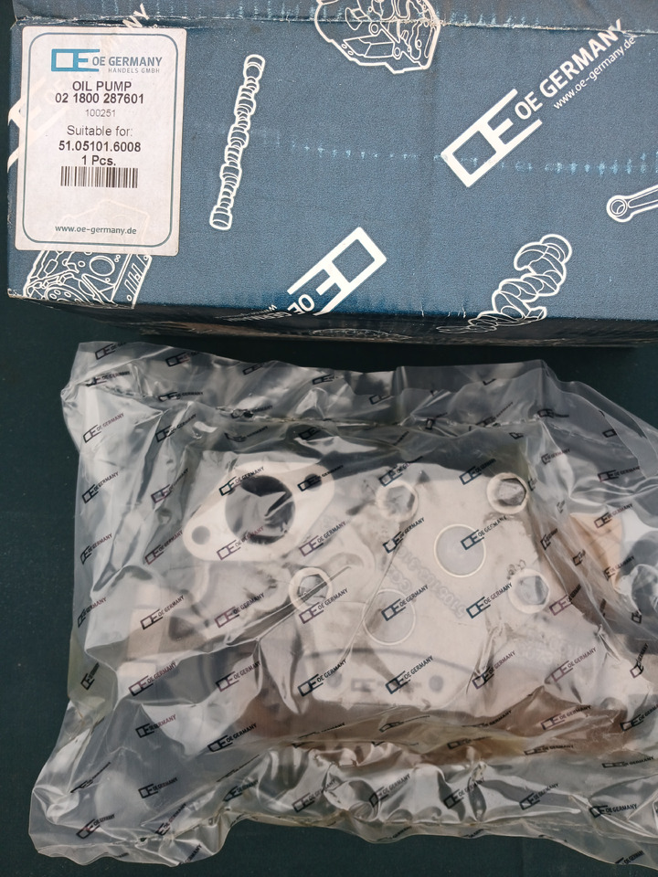 OE Germany Oilpump for MAN 0218002876008 - Motor y piezas: foto 1 OE Germany Oilpump for MAN 0218002876008 - Motor y piezas: foto 1