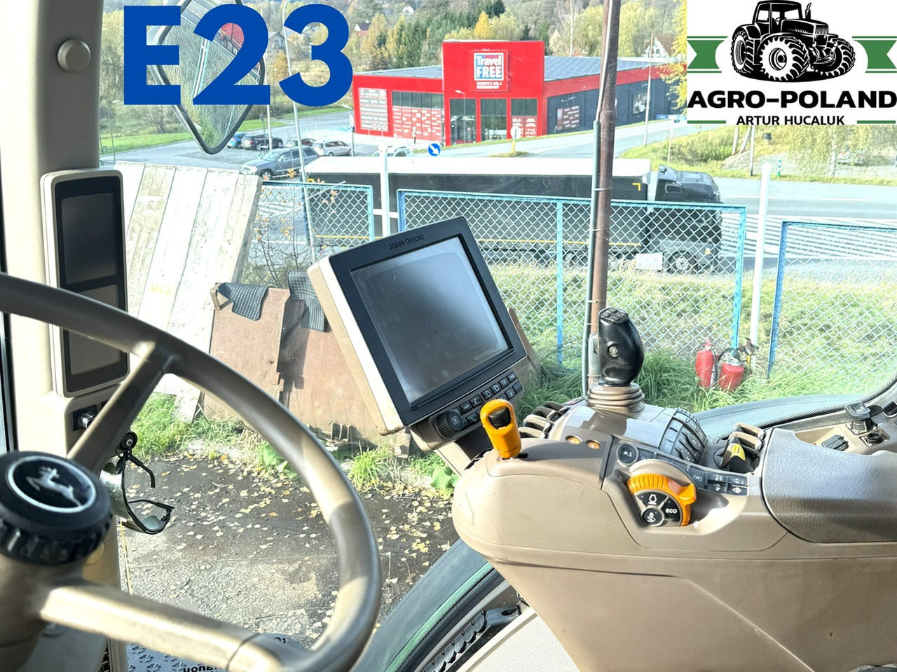 JOHN DEERE 8370 R - E23 - 2017 ROK - GPS - AUTOTRAC - Tractor: foto 2 JOHN DEERE 8370 R - E23 - 2017 ROK - GPS - AUTOTRAC - Tractor: foto 2