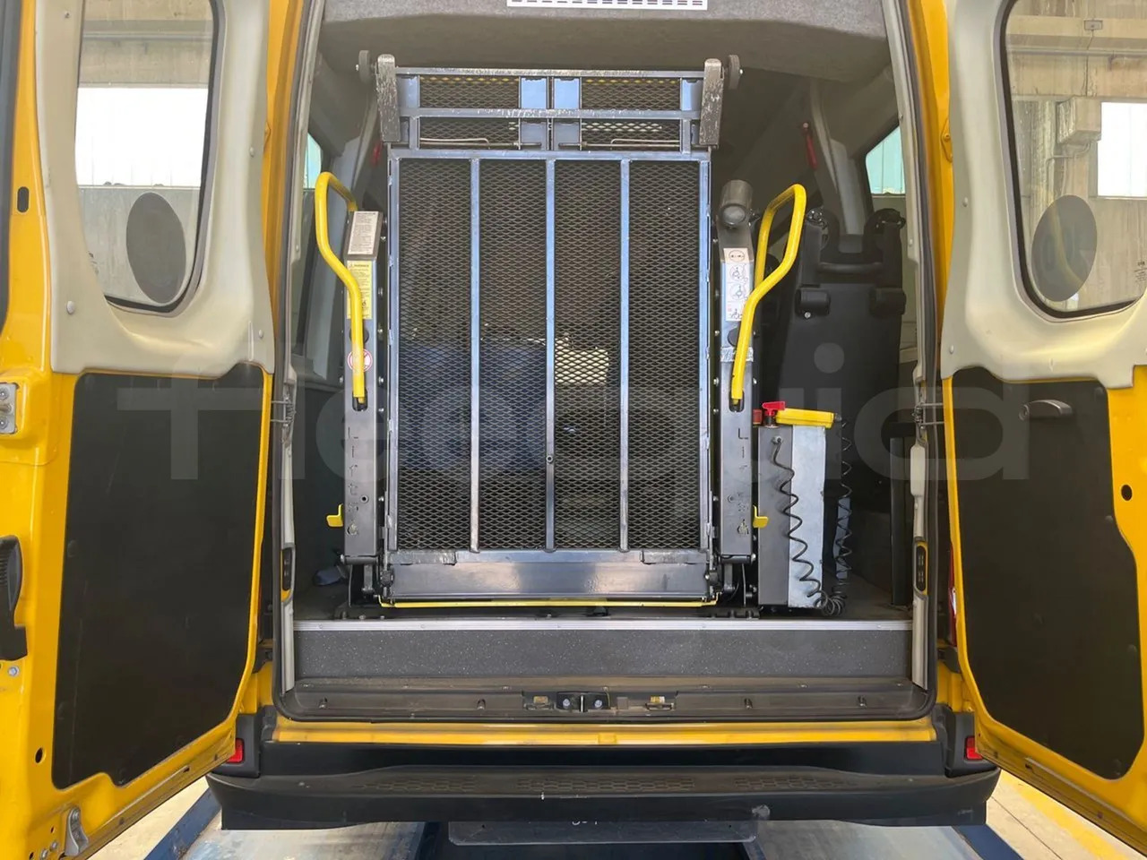 Autobús escolar Iveco Daily: foto 14 Autobús escolar Iveco Daily: foto 14