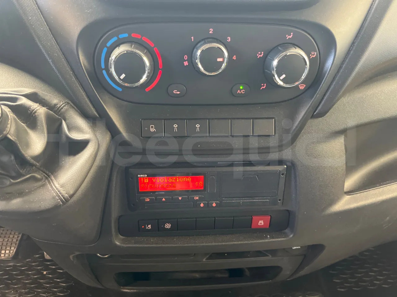 Autobús escolar Iveco Daily: foto 20 Autobús escolar Iveco Daily: foto 20