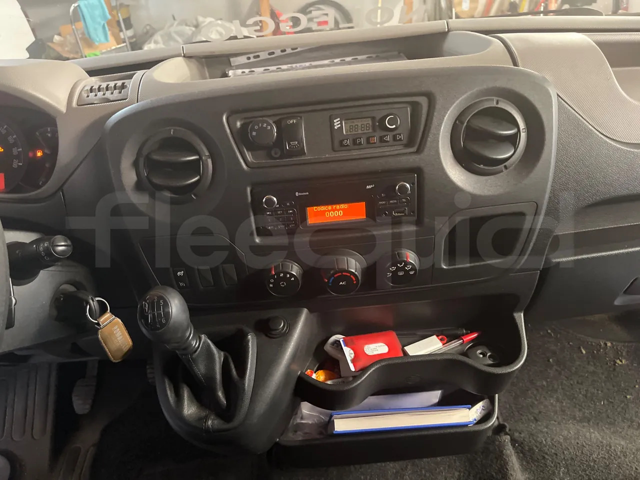 Autobús suburbano Opel Movano: foto 14 Autobús suburbano Opel Movano: foto 14