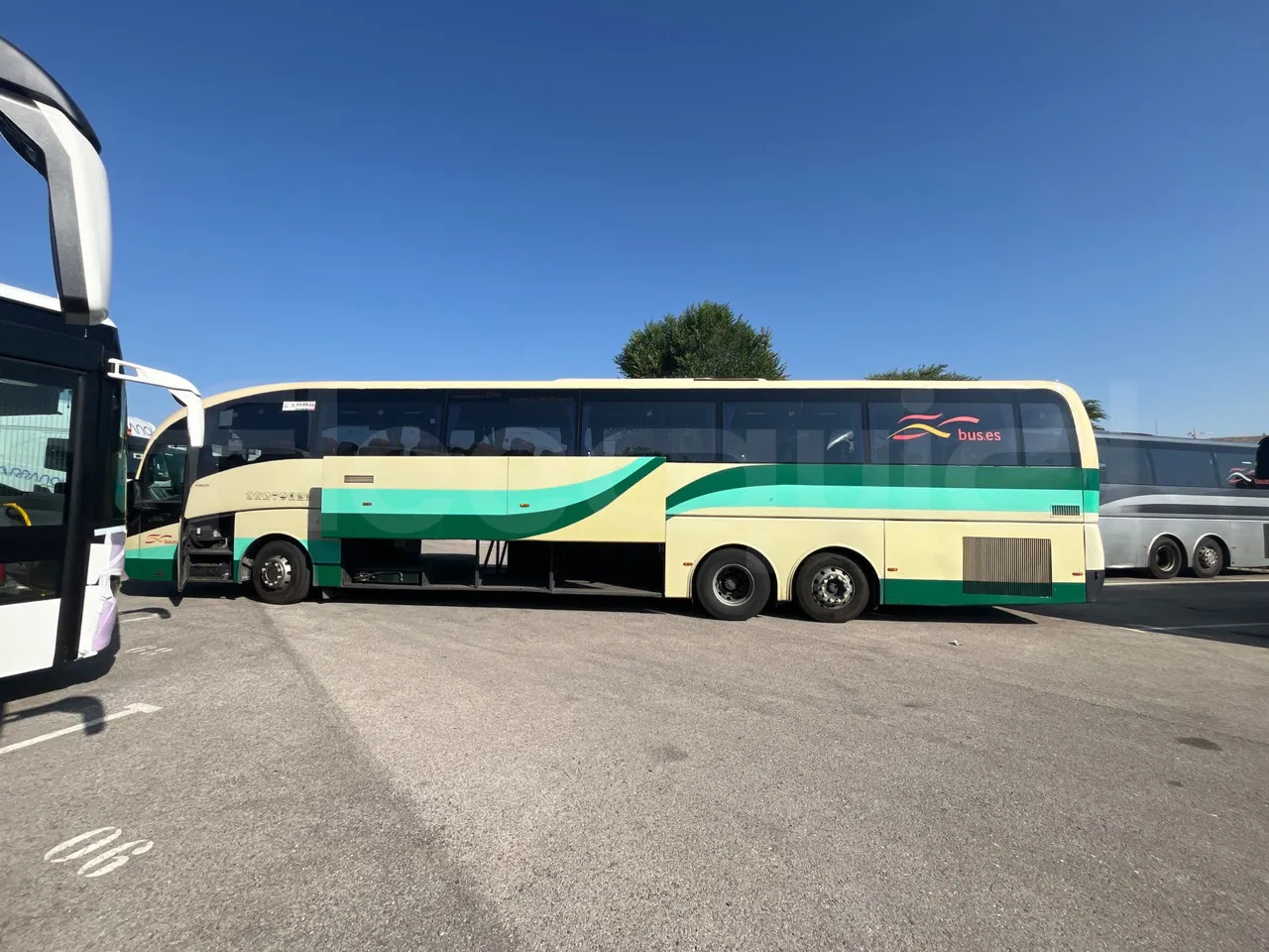 Leasing de  Volvo B12B Volvo B12B: foto 17