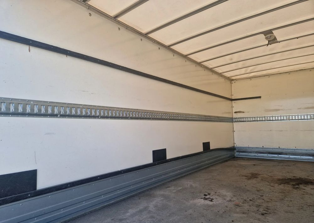 Caja cerrada Kontener 10 palet winda 1000kg Atleon Iveco Atego: foto 9